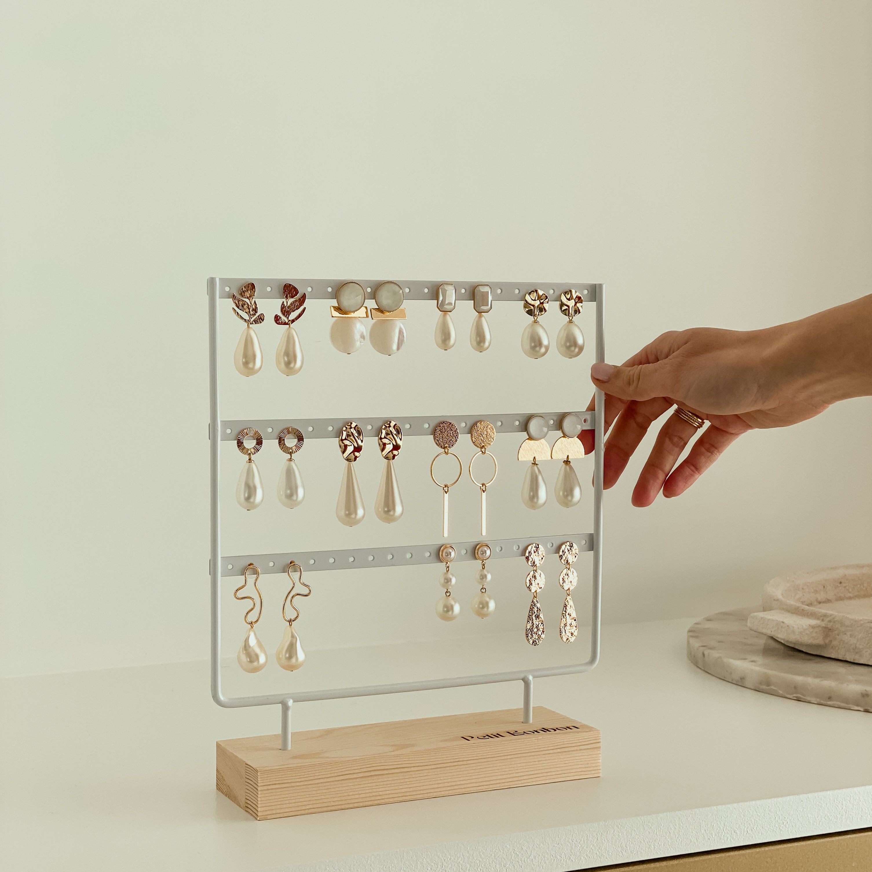 Nikkelvrije oorbellen: waarom het zo belangrijk is voor gevoelige oren