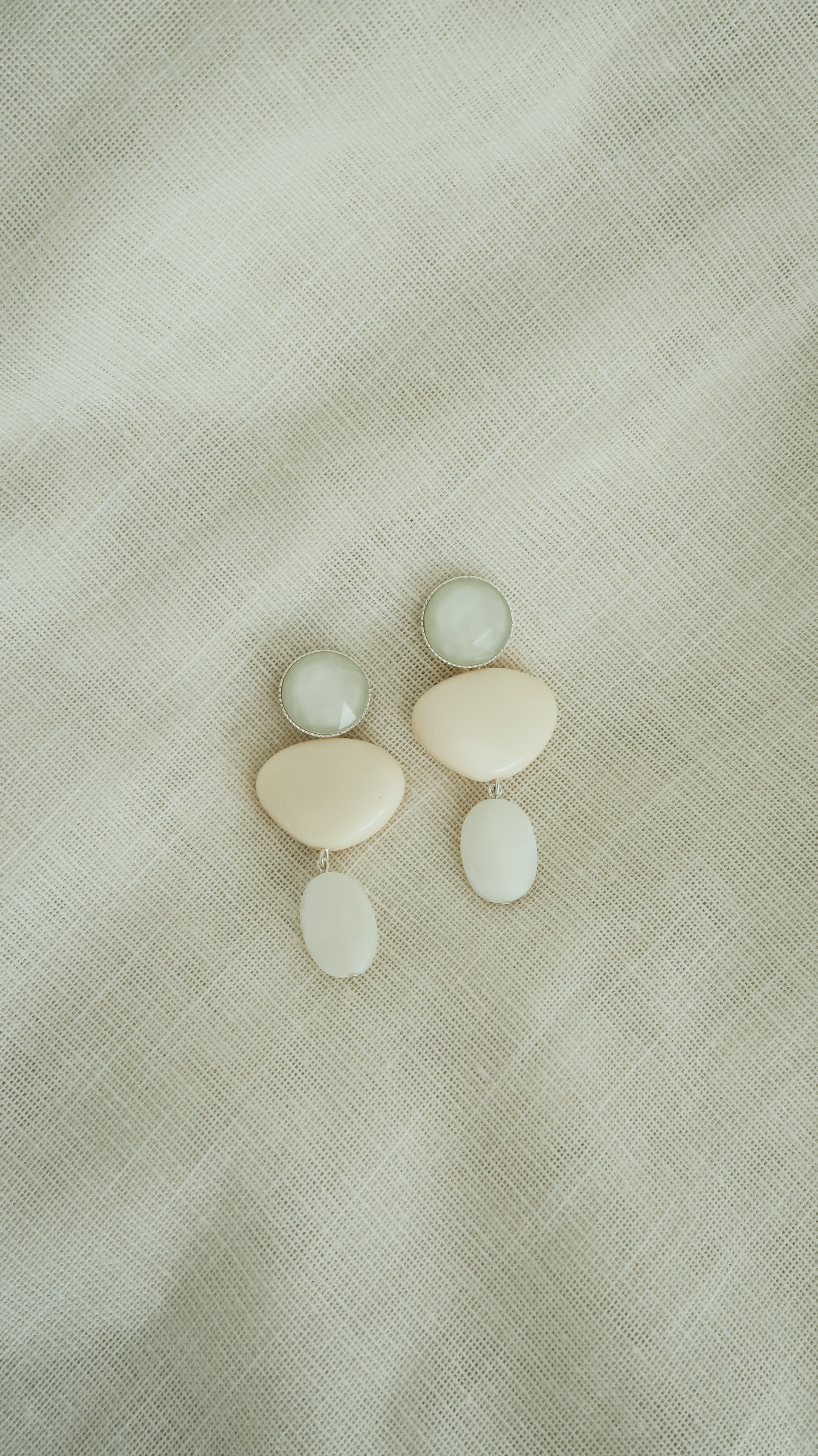 Neutral 04