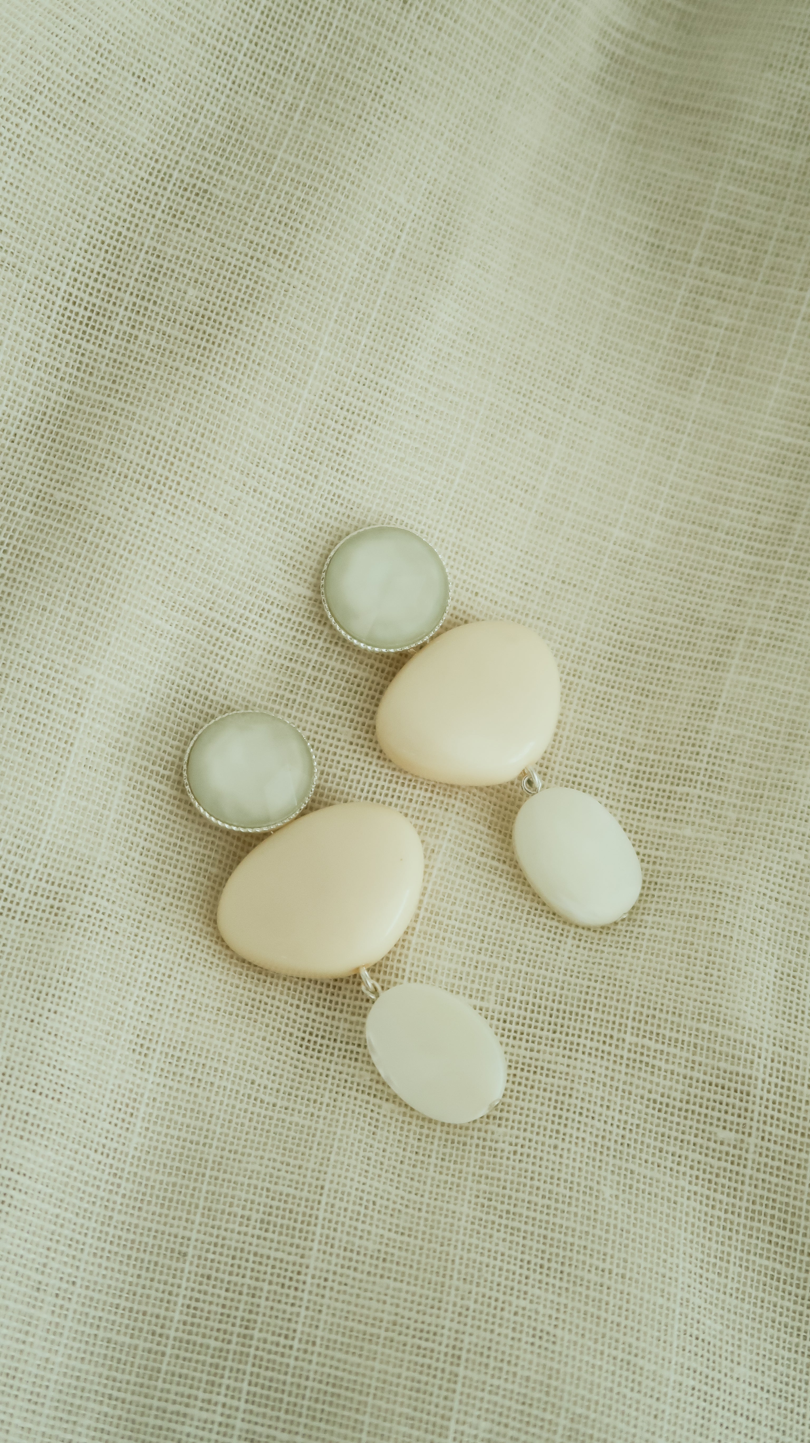Neutral 04