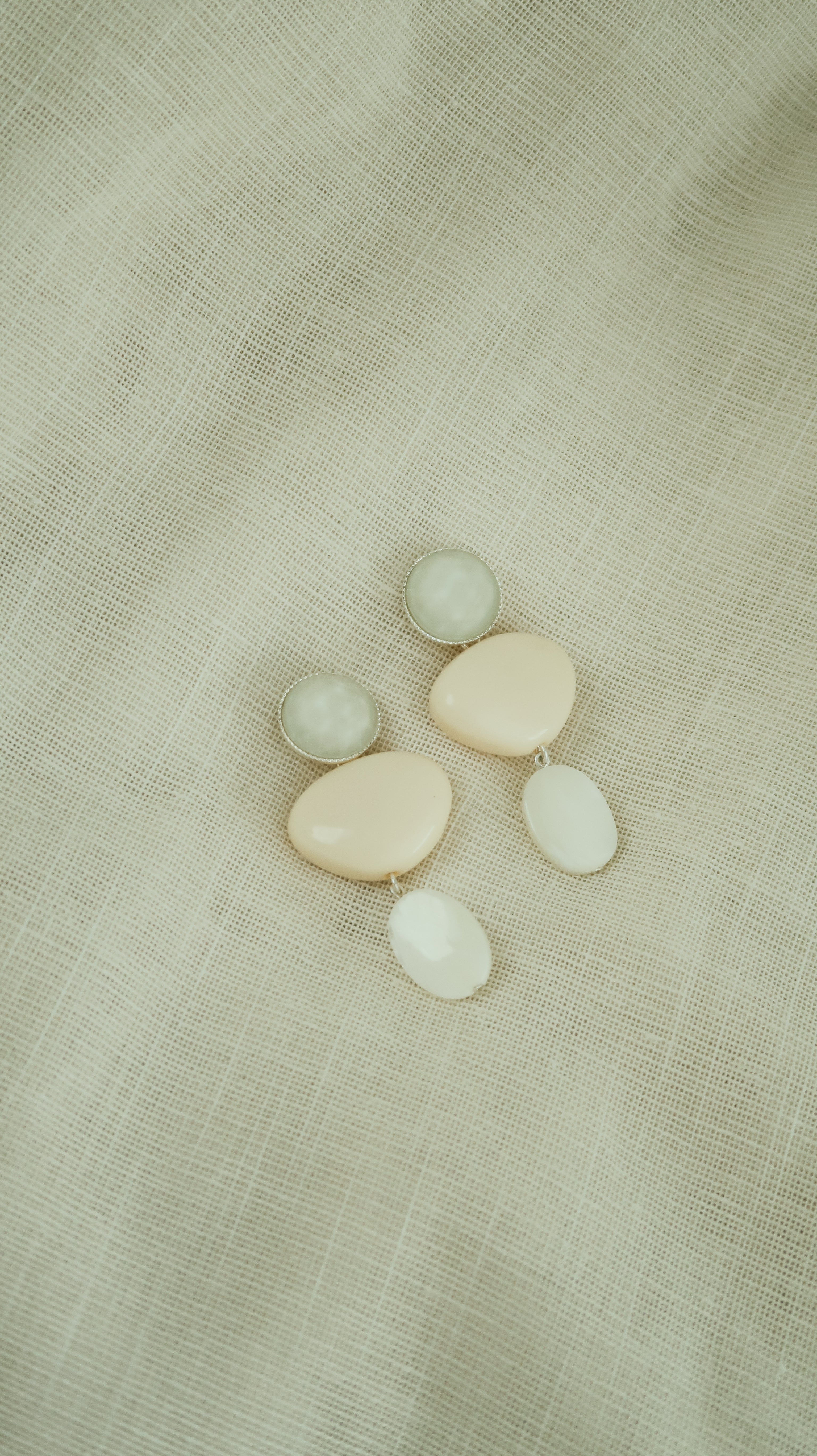 Neutral 04