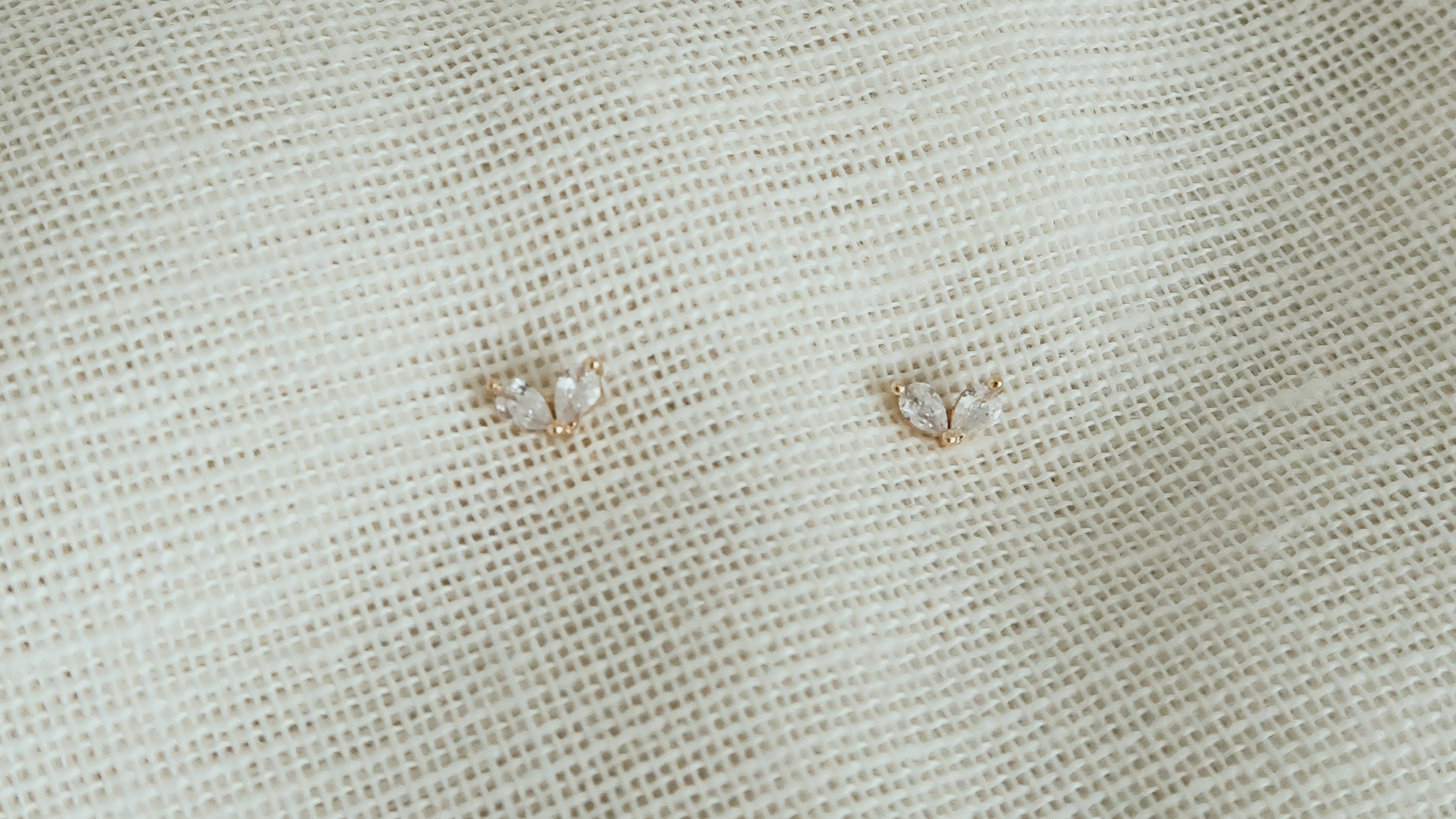 mini rhinestone leaves