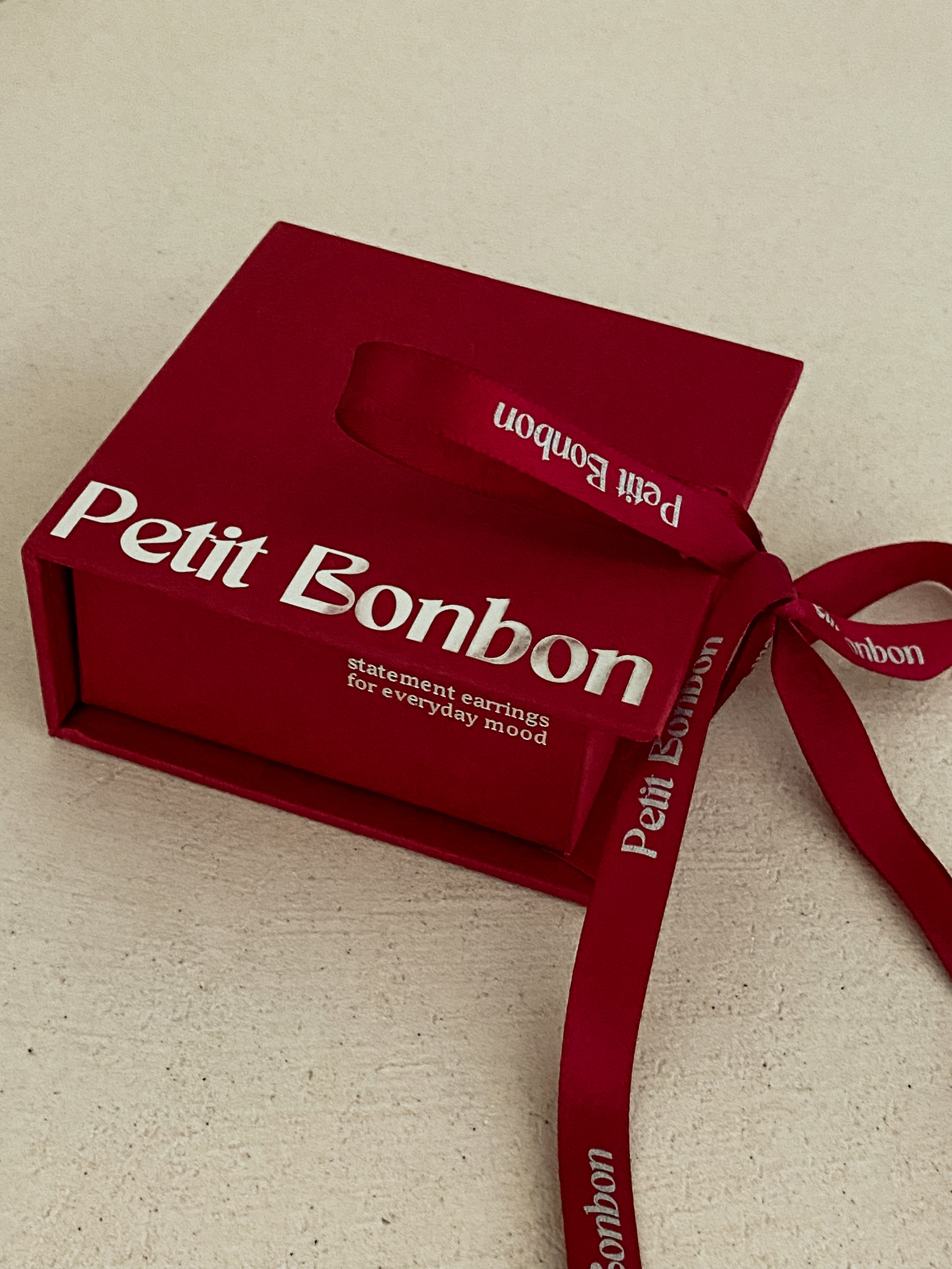Gift wrapping