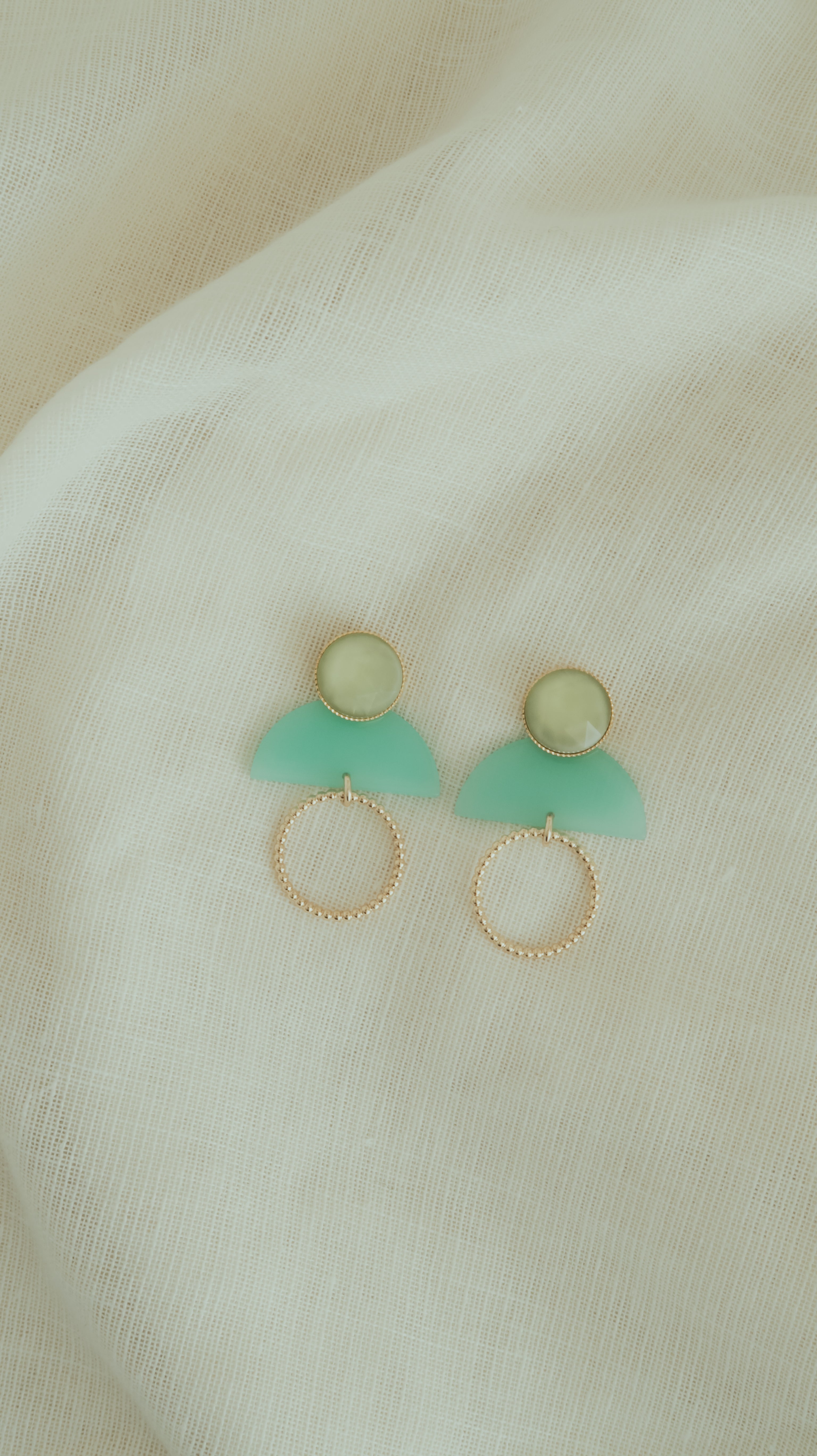 Iris mint