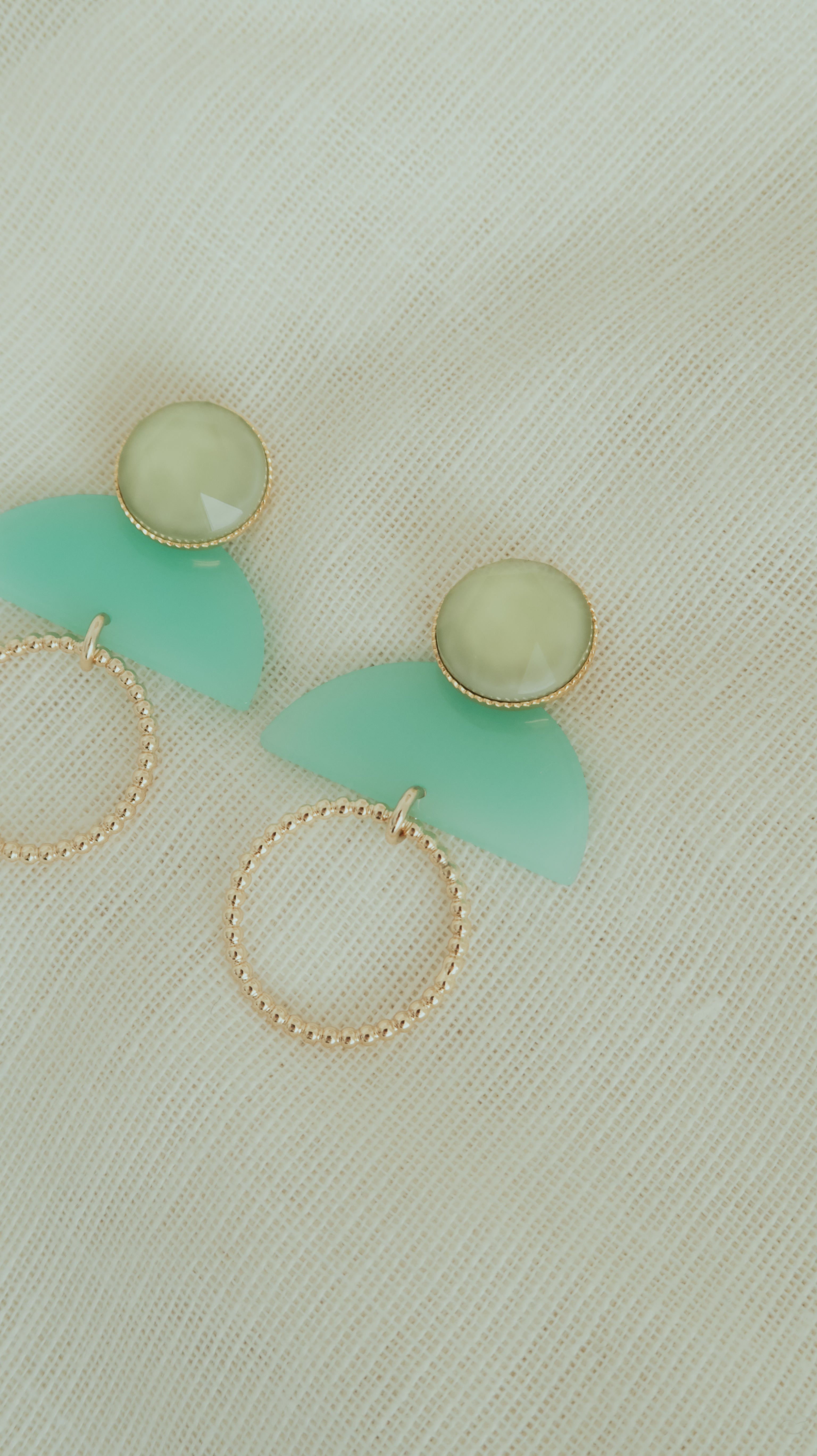 Iris mint