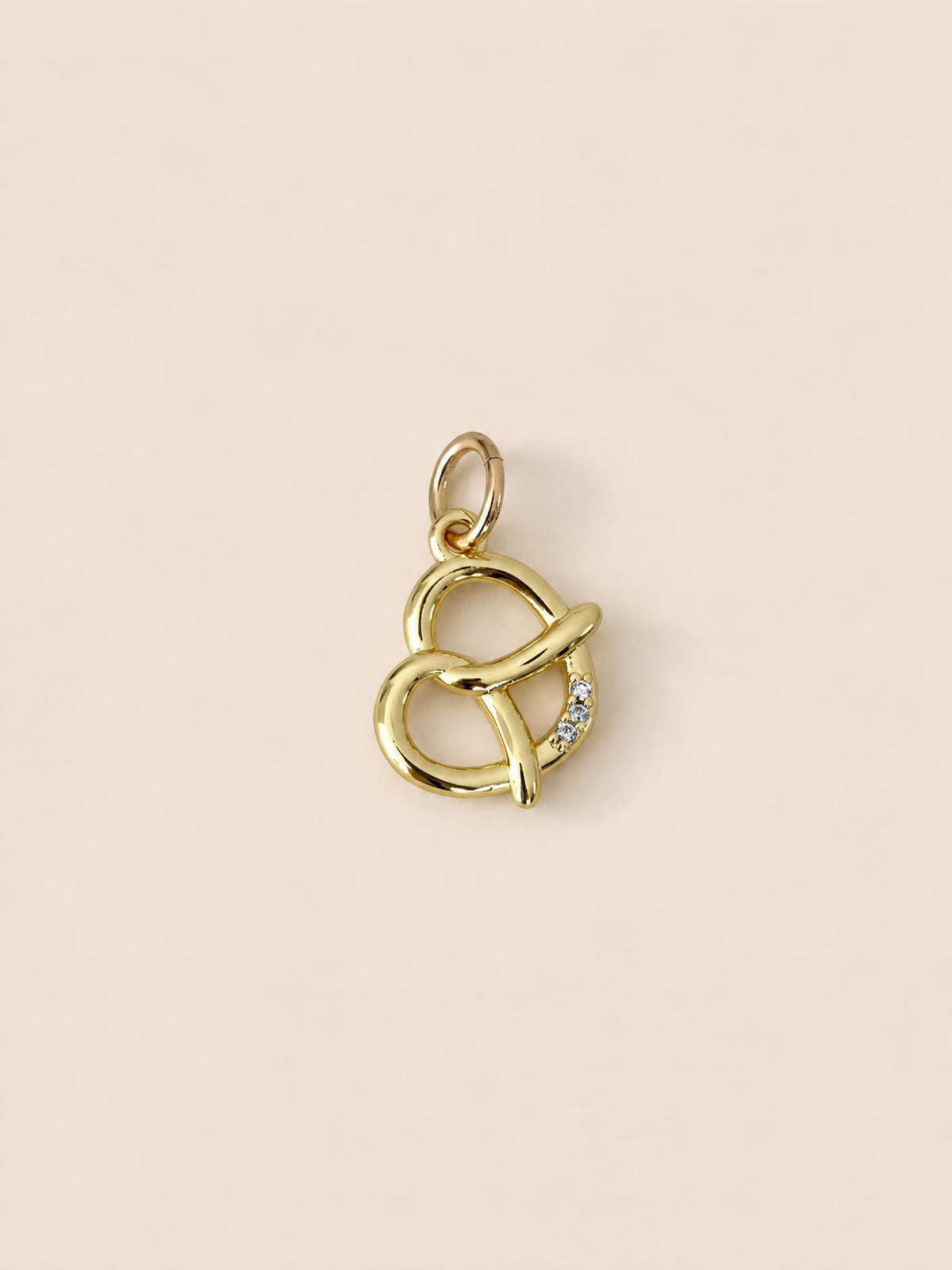 Pretzel charm goud met zirkonia