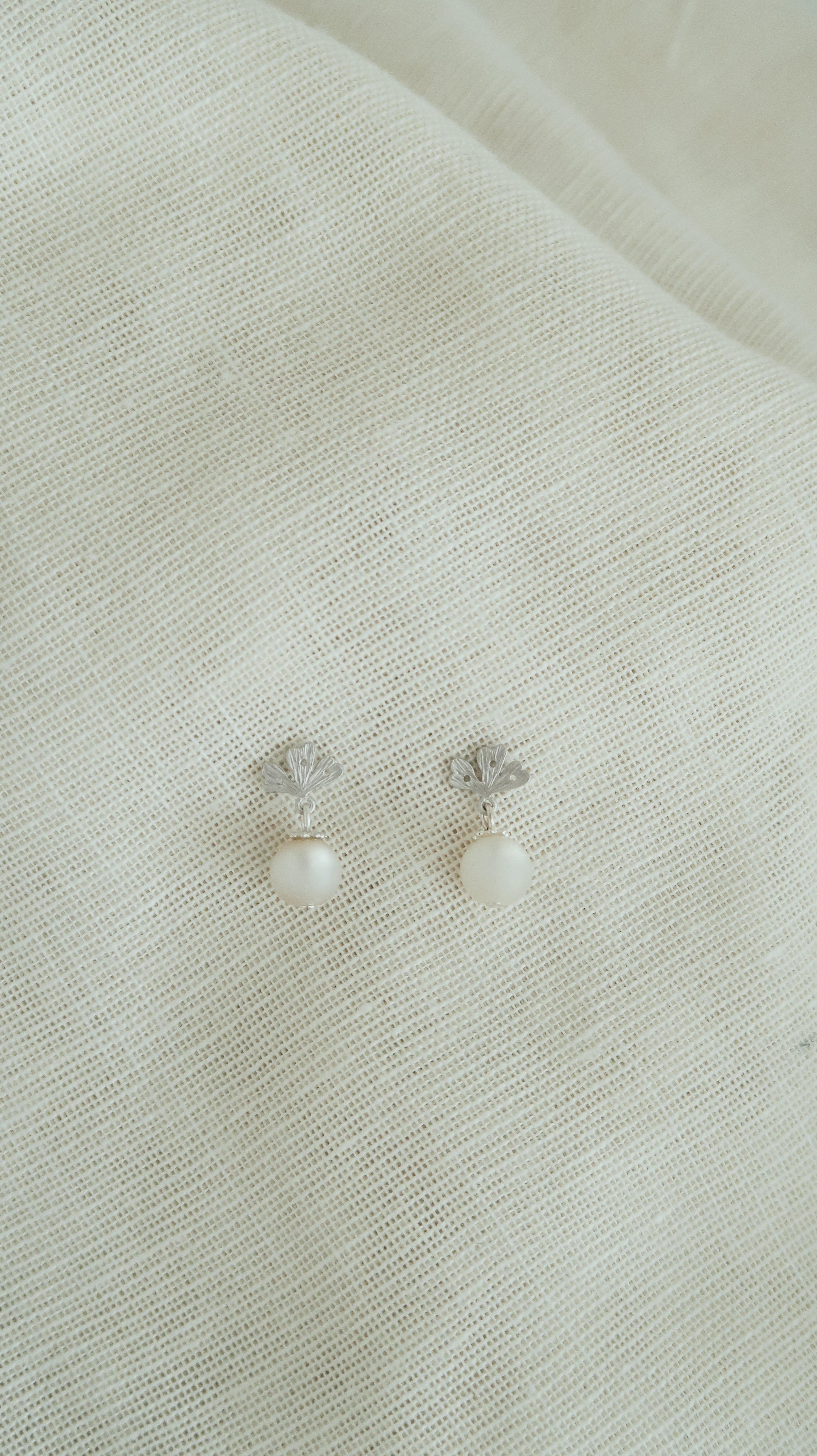 Leafs white