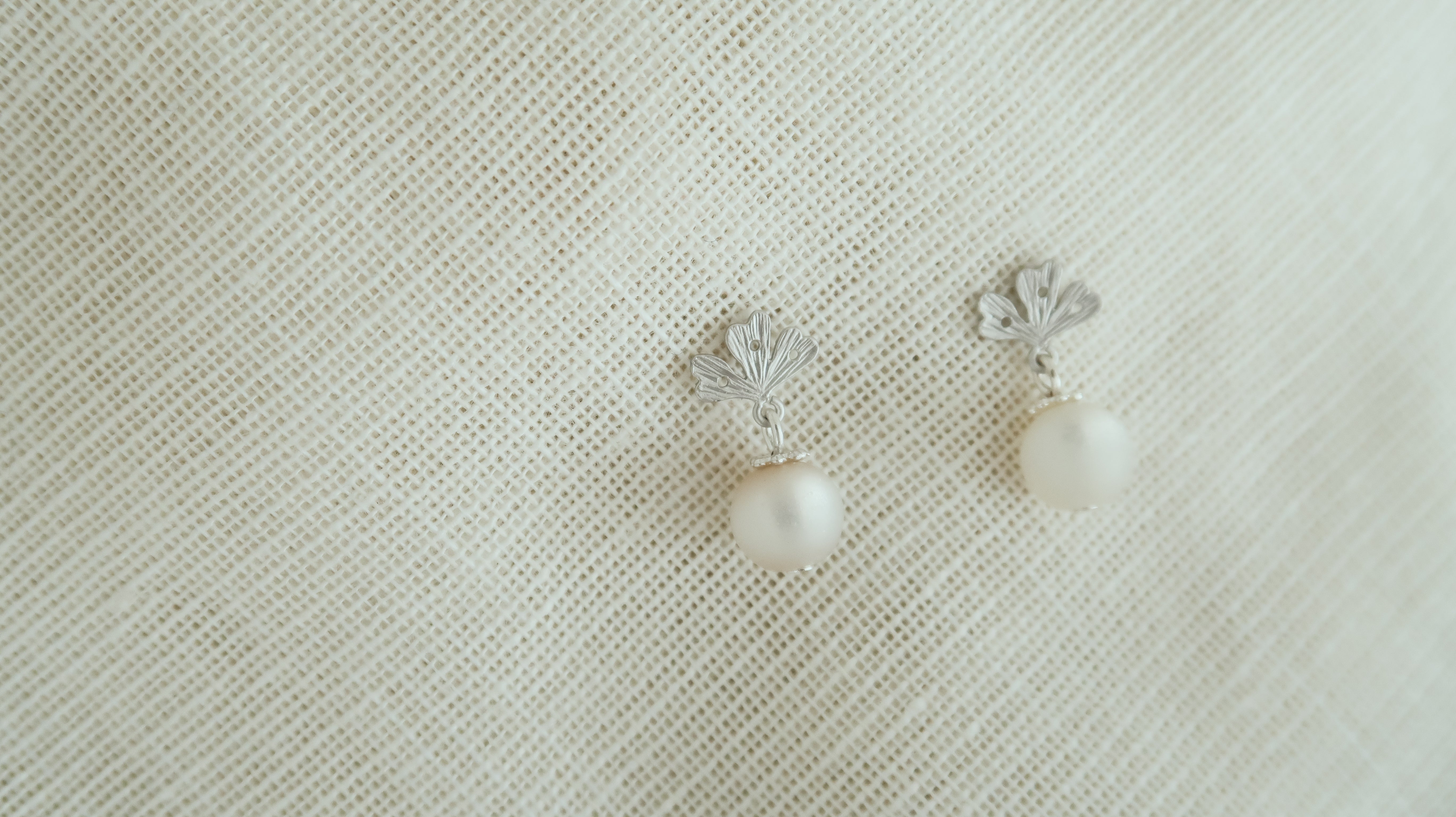 Leafs white