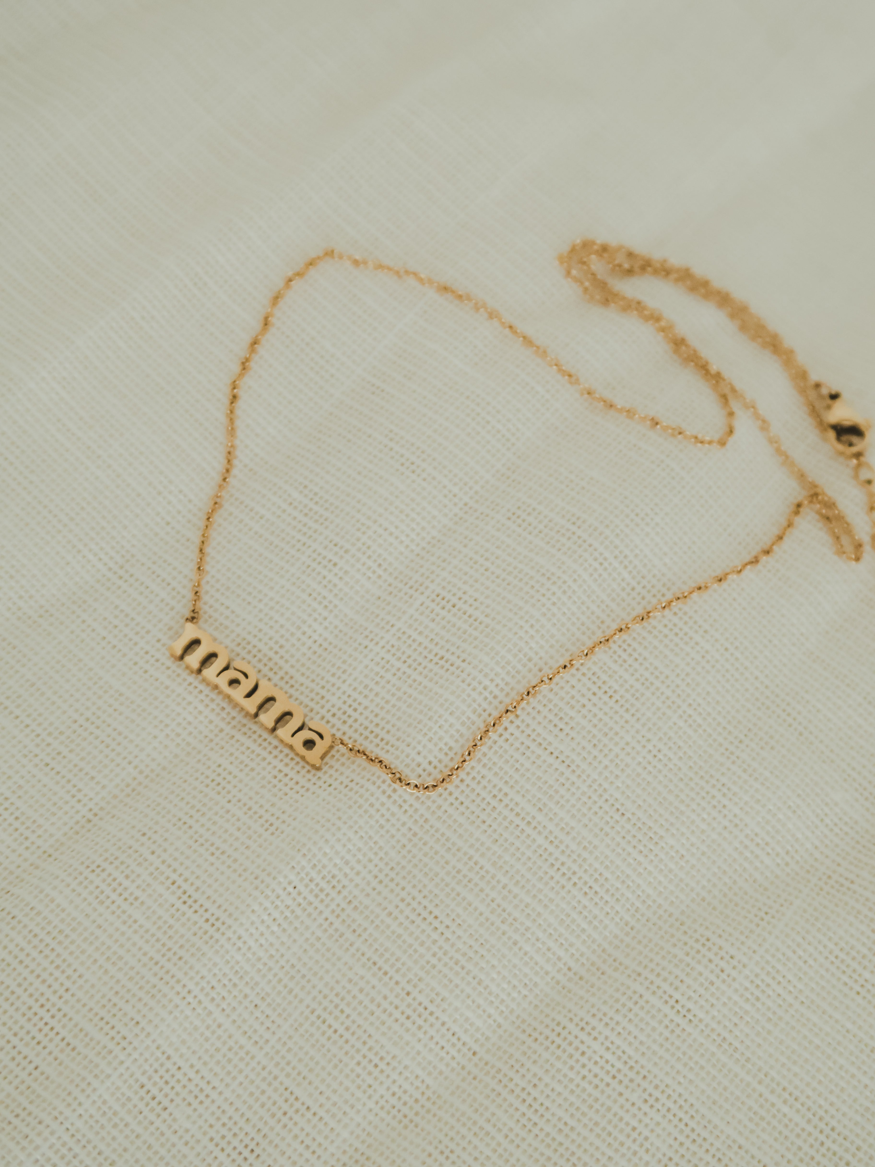 'mama' halsketting - gratis vanaf €100