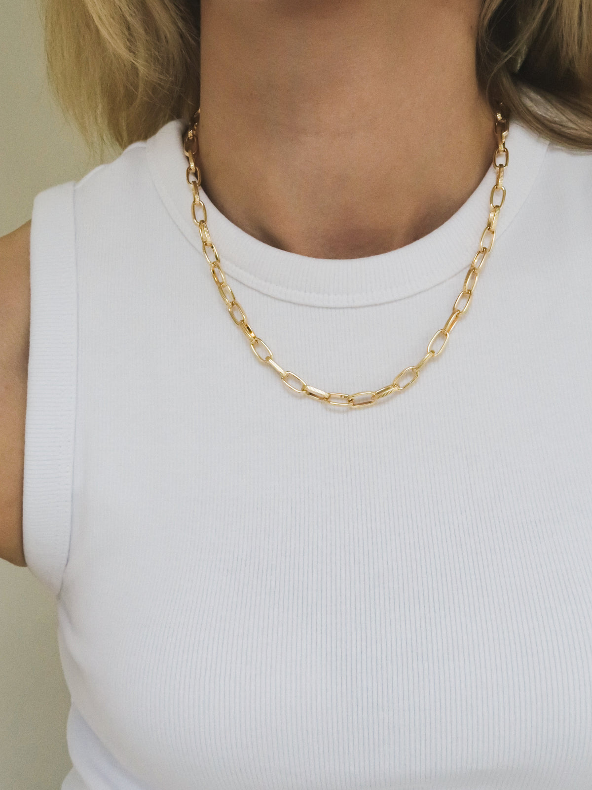 Textured link halsketting