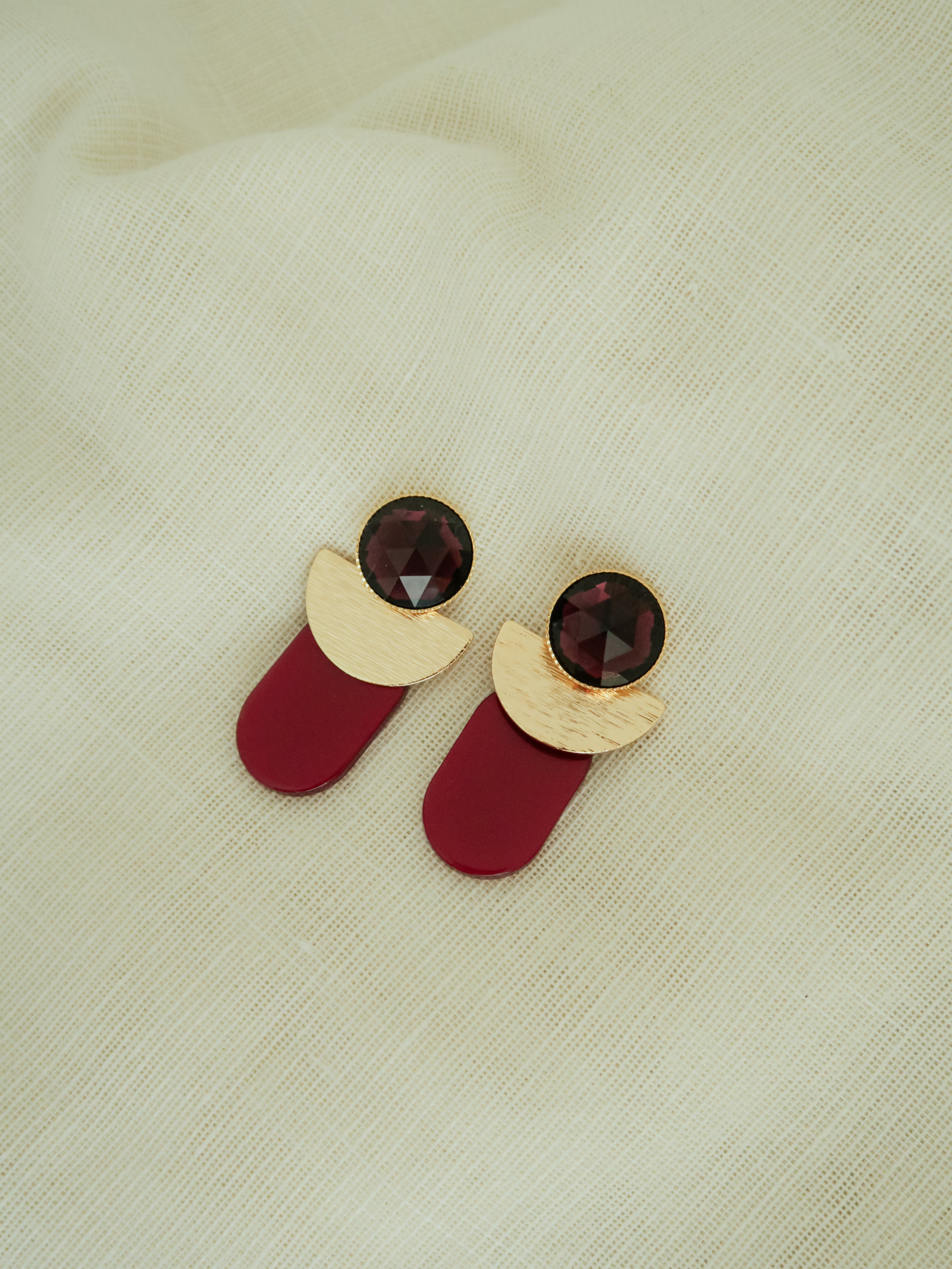 Moony bordeaux
